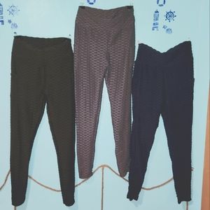 The Infamous "TikTok Made me buy it" Leggings *Never Worn 3 for 1